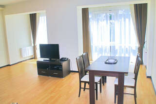 Гостевой дом Мечта Светлогорск 3-X КОМНАТНЫЕ АПАРТАМЕНТЫ-1