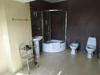 Гостевой дом Мечта Светлогорск 4-X КОМНАТНЫЕ АПАРТАМЕНТЫ-7